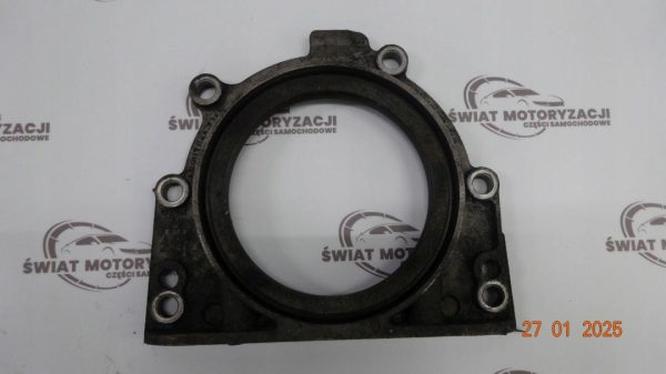 Audi A3 2.0 FSI 06r uszczelniacz wału 06B103171D