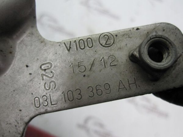 AUDI A4 2.0 TDI CJC 140KM 13r wspornik silnika 03L103369AH - obrazek 2