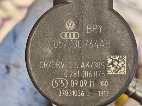 AUDI A4 2.0 TDI CJCB CJC 136KM 12r listwa wtryskowa 057130764AB 0281006075 - obrazek 5