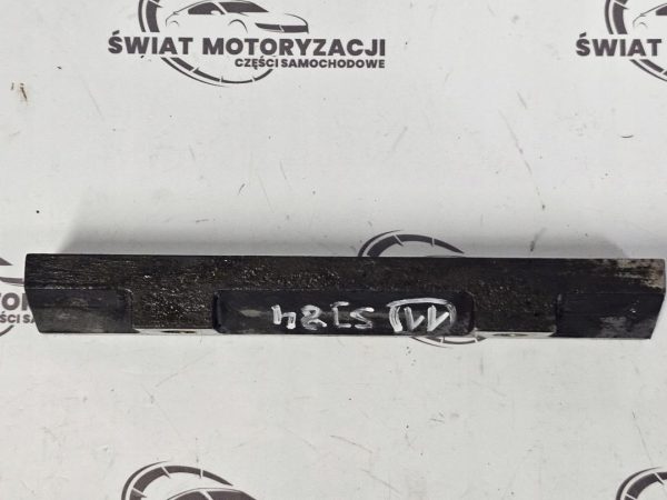 AUDI A4 B7 2.0 TFSI BWE 200KM dystans mocowanie kolektora 06F253709A - obrazek 2