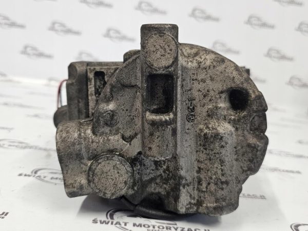 AUDI A4 B7 2.0 TFSI BWE 200KM sprężarka klimatyzacji 8E0260805BF - obrazek 7