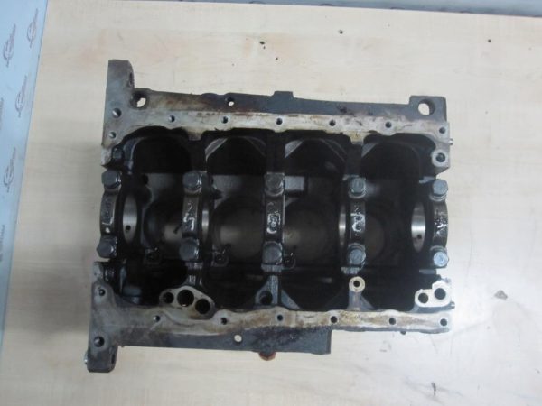 Audi A4 VW 1.8 TB BFB 163KM 07r 173 tys km Blok silnika 06A103021K - obrazek 2