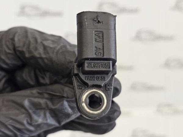 AUDI A5 3.0 TDI V6 CAP 240KM 10r 171 tys czujnik położenia wałka 07L905163A - obrazek 2