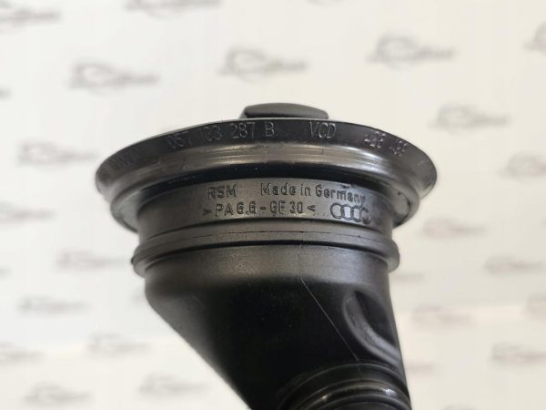 AUDI A5 3.0 TDI V6 CAP 240KM 10r 171 tys km korek wlew oleju 059103482D - obrazek 4
