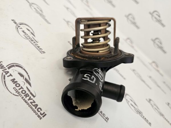 AUDI A5 3.0 TDI V6 CAP 240KM 10r 171 tys km obudowa termostatu 059121111 - obrazek 4