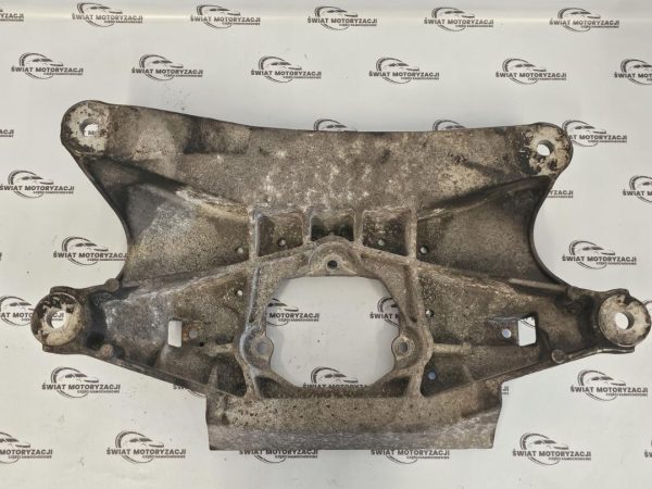 AUDI A5 3.0 TDI V6 CAP 240KM 10r Łapa wspornik skrzyni biegów 8K0399263T - obrazek 4