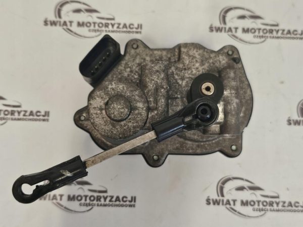 AUDI A5 3.0 TDI V6 CAP 240KM 10r Nastawnik klap 059129086K A2C53247916 - obrazek 4
