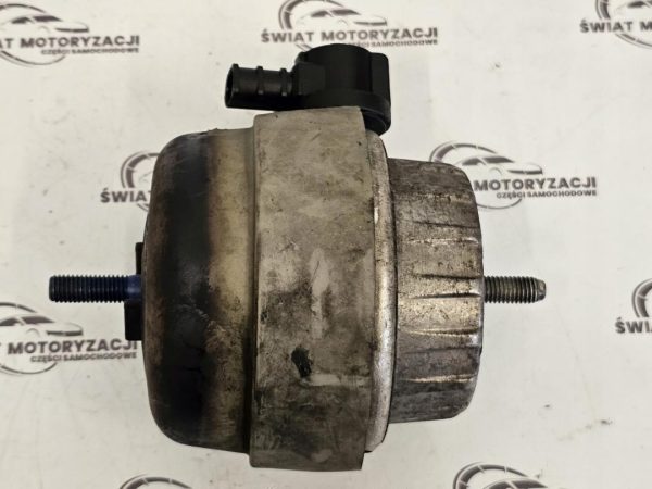 AUDI A6 2.7 TDI BPP 180KM 06r poduszka silnika prawa