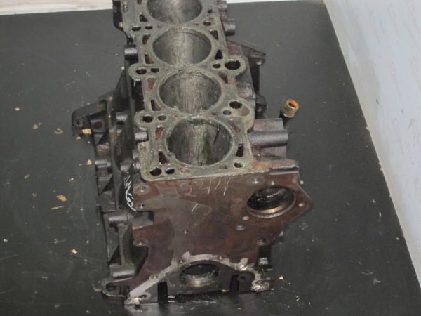 Audi TT 1.8 T 01r. 224KM BAM 06A103021C BLOK SILNIKA NOMINALNY - obrazek 2