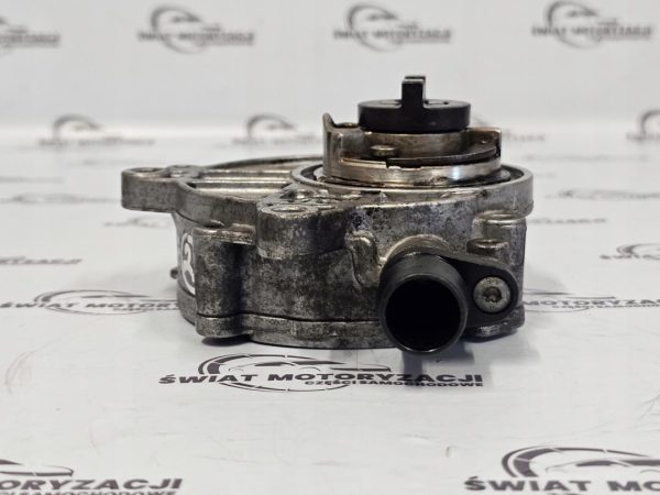 BMW 1 2.0 B N43B20A 122KM 11r vacum pompa 7547021 13618310 - obrazek 2