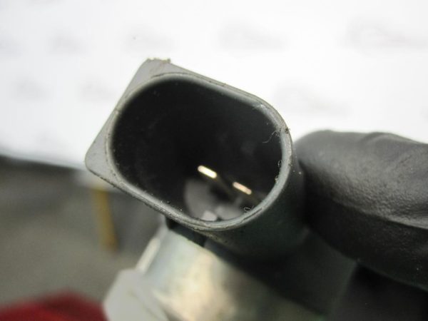 BMW 1 2.0 D 09r N47D20A listwa wtryskowa 0445214182 7809127 0281002988 - obrazek 3