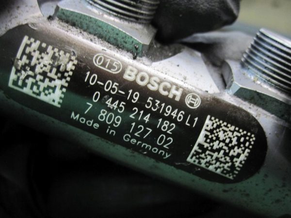 BMW 1 2.0 D 09r N47D20A listwa wtryskowa 0445214182 7809127 0281002988 - obrazek 6