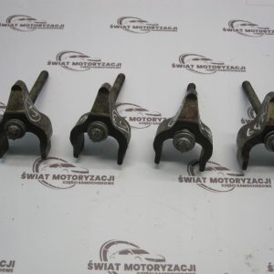 BMW 1 2.0 D 09r N47D20A mocowanie stopka wtrysku
