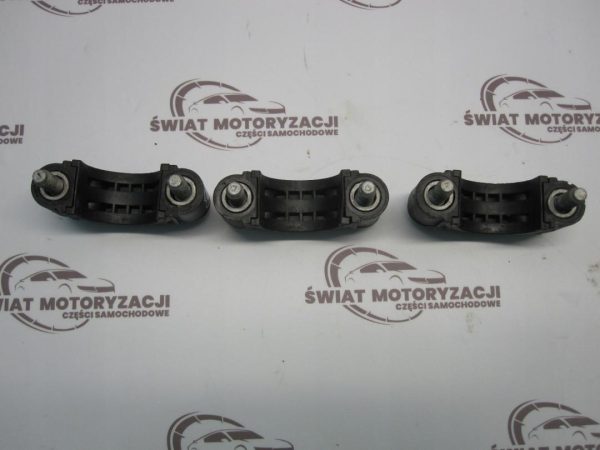 BMW 1 2.0 D 09r N47D20A uchwyt mocowanie listwy wtryskowej - obrazek 3
