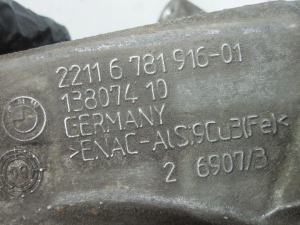 BMW 1 2.0 D 11r łapa silnika 781916-01 138074-10 - obrazek 4