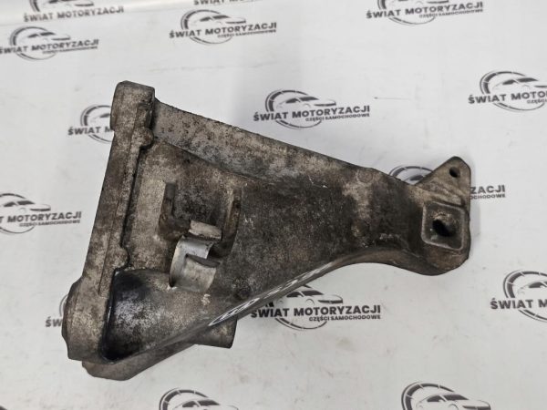 BMW 1 3 5 X3 E87 E60 E90 2.0 D N47D20C łapa silnika 138074-10 781-916-01 - obrazek 3