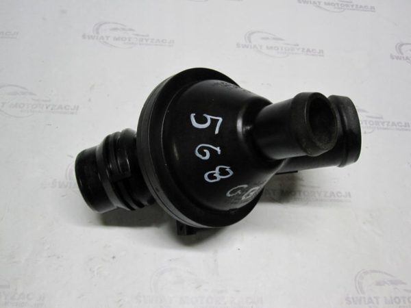 BMW 1 F10 F20 2.0 B 12r 245KM 10106811 763347602 6601544 OBUDOWA TERMOSTATU - obrazek 2