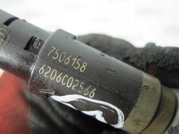 BMW 3 2.0 B 09r wtryskiwacz 7506158 - obrazek 3