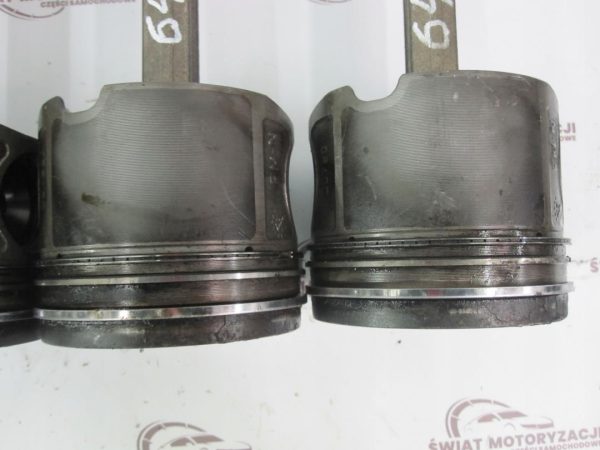 BMW 3 2.0 D M47D20 204D4 06r tłok korbowód 0840C - obrazek 2
