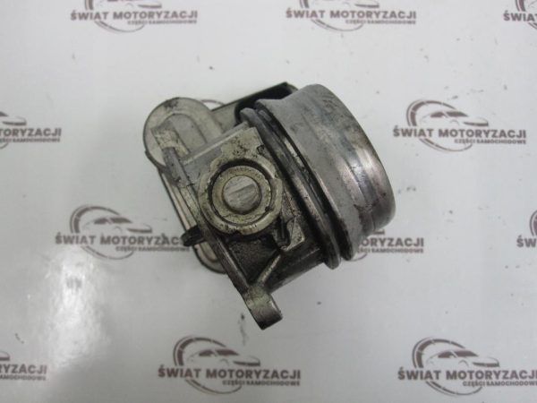 BMW E82 E87 E90 E60 2.0D 11r przepustnica 7804373 - obrazek 3
