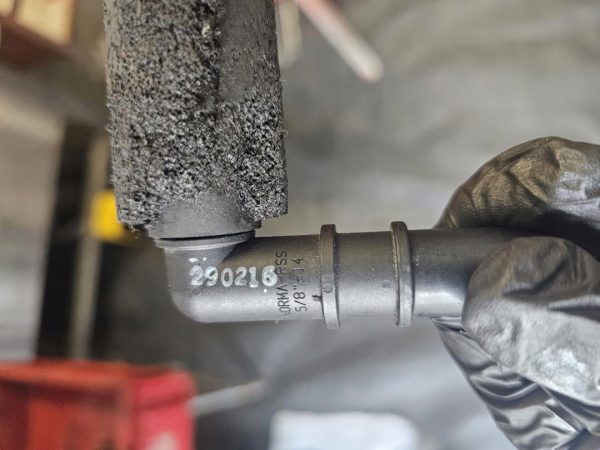 BMW E90 E46 1.8 B N46B18A rura przewód odmy - obrazek 4