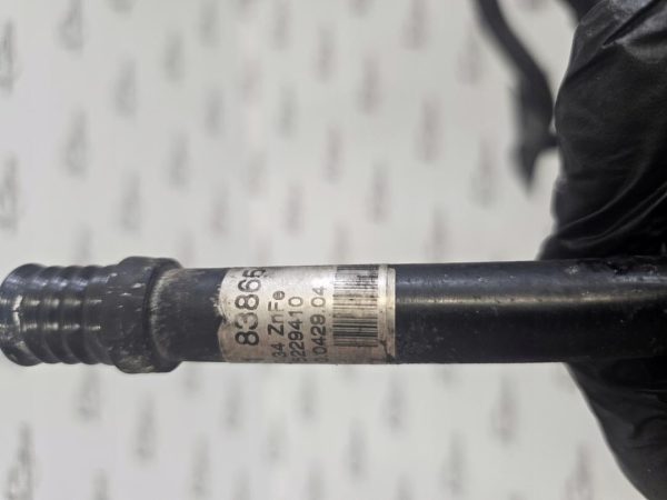 BMW E90 E46 1.8 B N46B18A rura przewód wody 525229410 64218386543-06 - obrazek 3