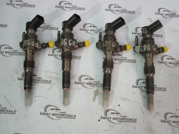 CITROEN FORD PEUGEOT 1.6 TDCI E-HDI T1DB wtryskiwacz wtrysk 9802448680