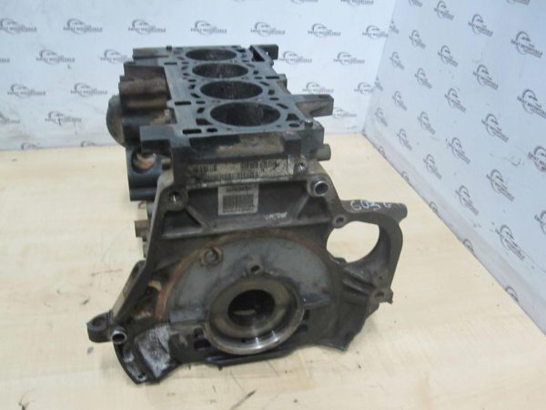 COMBO DOBLO 1.3 CDTI A13FD 263A2000 14r blok silnika nominalny 55212839 - obrazek 3