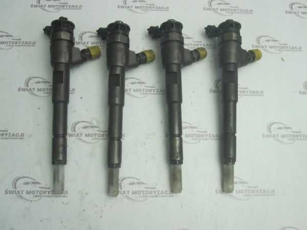 DACIA RENAULT 1.5DCI wtryskiwacz wtrysk 0445110485