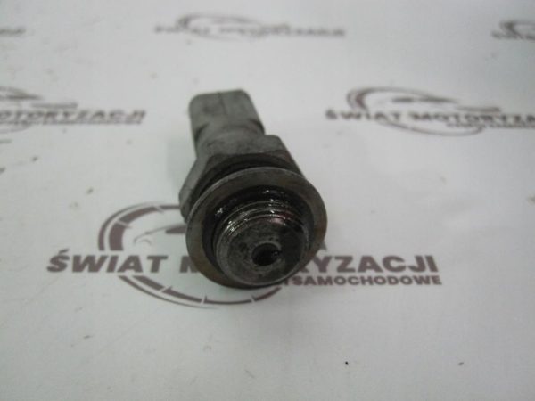 FOCUS 1.6 TDCI T1DA 115KM 15r czujnik ciśnienia oleju 9631846480 - obrazek 2