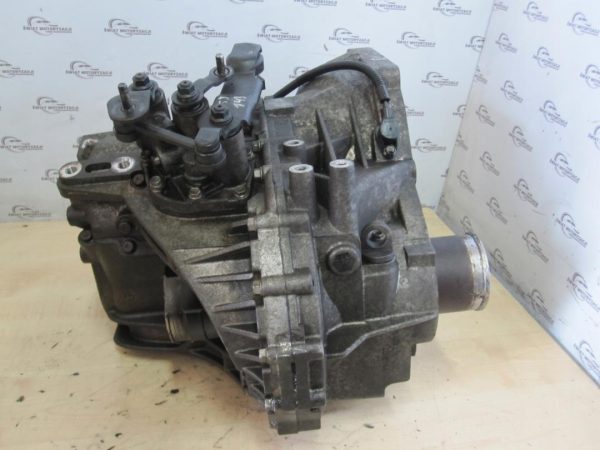 HYUNDAI i40 1.7 CRDI D4FD 14r manualna skrzynia biegów SB55JM M6GF2 - obrazek 4