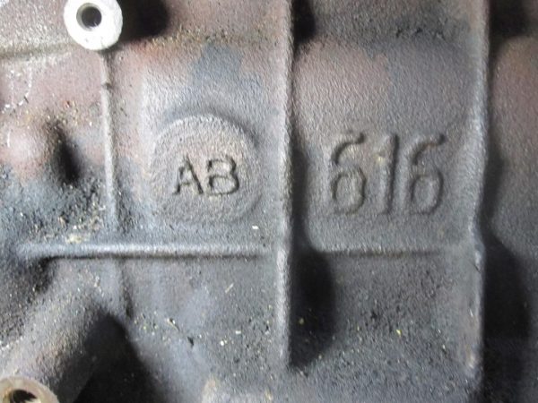 JAGUAR XF 2.2 D 224DT 14R. 131TYS. Blok nominalny - obrazek 5