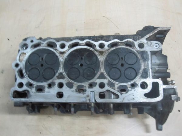 JAGUAR XF 2.7 TD V6 207KM 09r głowica kompletna lewa 4R8Q-6C064-AH - obrazek 4
