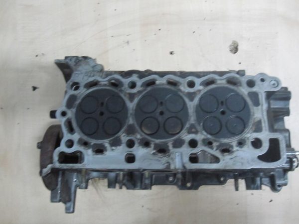 JAGUAR XF 2.7 TD V6 207KM 09r głowica kompletna prawa 4R8Q-6090-AH - obrazek 4