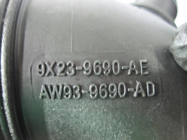 JAGUAR XF 3.0 D rura powietrza 9X23-9690-AE AW93-960-AD - obrazek 4