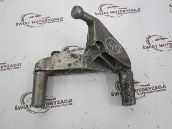 MERCEDES CLC 2.2 CDI 646.963 10r łapa silnika A6460160038