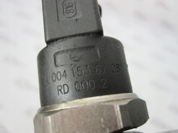 MERCEDES E 3.0 CDI 06r listwa wtryskowa prawa 0281002504 - obrazek 5