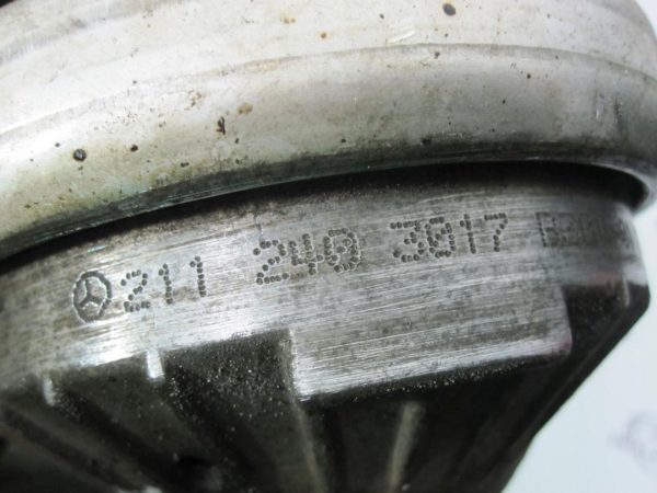 MERCEDES E 3.0 CDI 06r poduszka silnika 2-33-000023-XX 2112403017 - obrazek 5