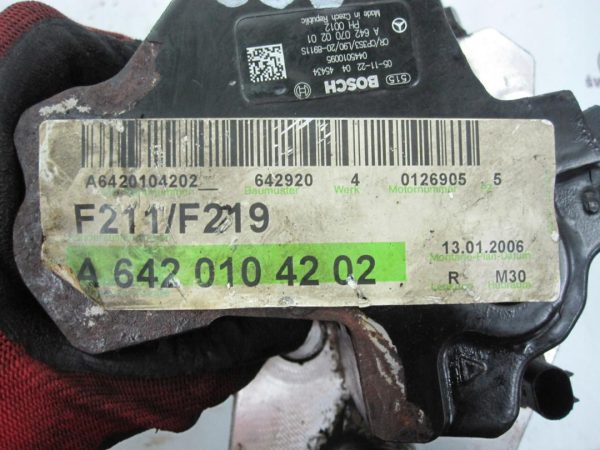 MERCEDES E 3.0 CDI 06r pompa wtryskowa A6420104202 - obrazek 12