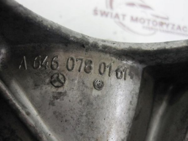 Mercedes Vito 639 2.2 CDI 08r łapa wspornik silnika A6460780161 - obrazek 2