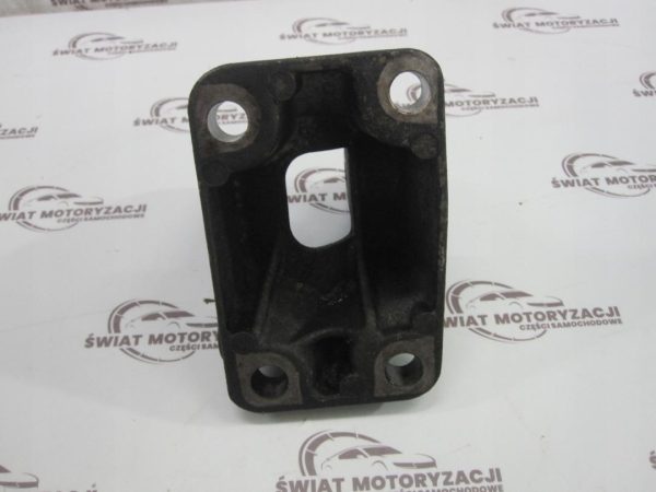 MINI 1.6 D 11r łapa silnika 9804893