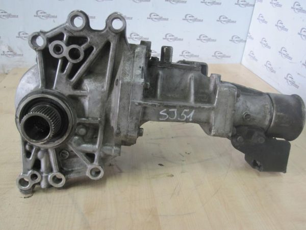 Outlander 2.0 DI-D 4X4 07r 140KM 152tys 067023 Reduktor - obrazek 4