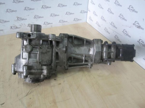Outlander 2.0 DI-D 4X4 07r 140KM 152tys 067023 Reduktor - obrazek 5