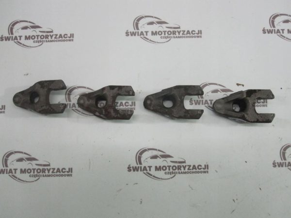 PARTNER BERLINGO 1.6 HDI TDCI 13r mocowanie stopka wtrysku - obrazek 2