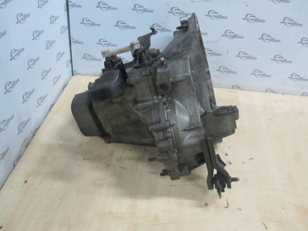 PEUGEOT 208 1.4 VTI 8FS 10FGAE 97KM Skrzynia biegów manualna 9675193610 - obrazek 2