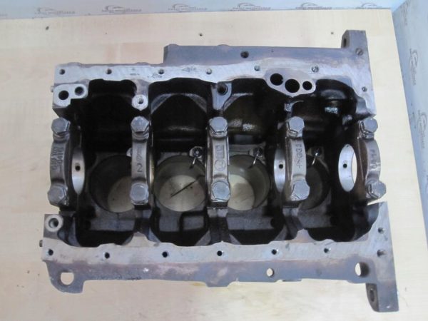 POLO 1.8 T GTI BJX 150KM blok silnika nominalny 06A021C - obrazek 2