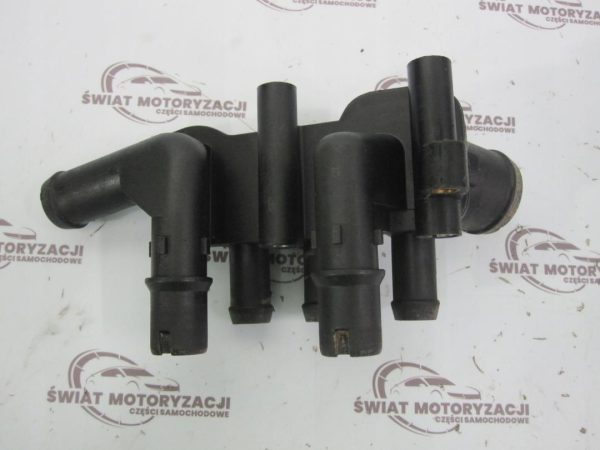 RANGE ROVER SPORT L320 3.6 V8T 306DT TDV8 obudowa termostatu 6H4Q-121144-CC - obrazek 2