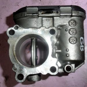 RENAULT KOLEOS 2.0 DCI 08r 150KM 8200330810E PRZEPUSTNICA