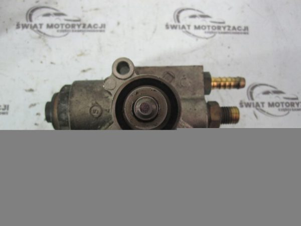 SEAT SKODA AUDI 1.6 FSI BLF pompa paliwa 03C127025R - obrazek 2