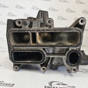 TRAFIC VIVARO 2.0 DCI M9R630 114KM 14r obudowa filtra oleju 8201005241